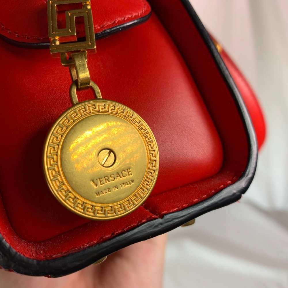 VERSACE - Picture 5 of 8